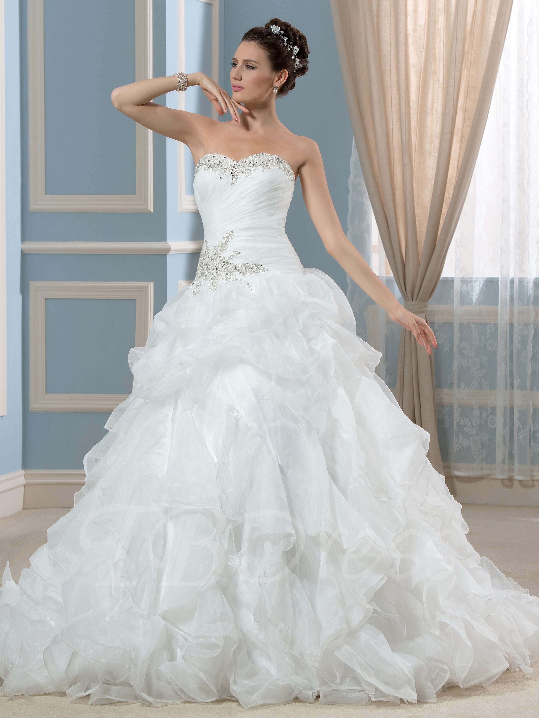 Find The Perfect A Line Wedding Dress For You