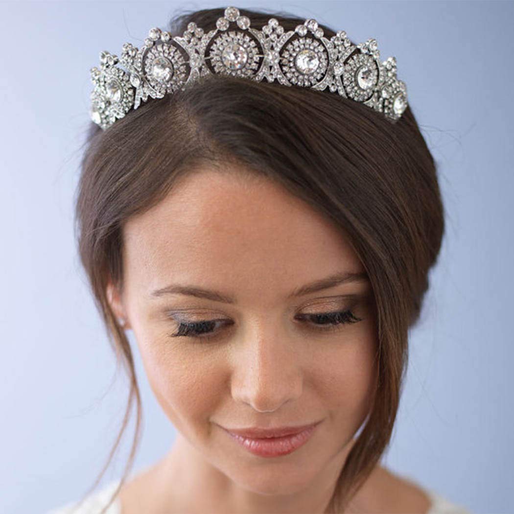 Beautiful Wedding Tiaras You Can Get From Amazon Today